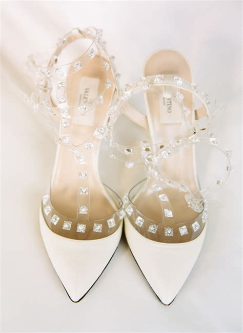 You'll easily get cheap wedding shoes for sale like purple & silver wedding shoes. 12 of the Most Popular Wedding Shoes Ever | weddingsonline.ae