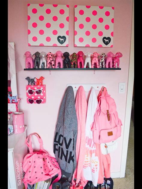 Maybe you would like to learn more about one of these? Pin by Christina Romeo on Bedroom | Pink room decor ...