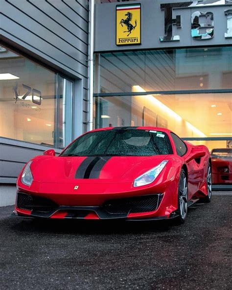 All the cars in the range and the great historic cars, the official ferrari dealers, the online store and the sports activities of a brand that has distinguished italian excellence around the world since 1947 Ferrari #488pista ! - Visit Our Website ( Link In Our Bio ) 📷 @geneva_carspotter