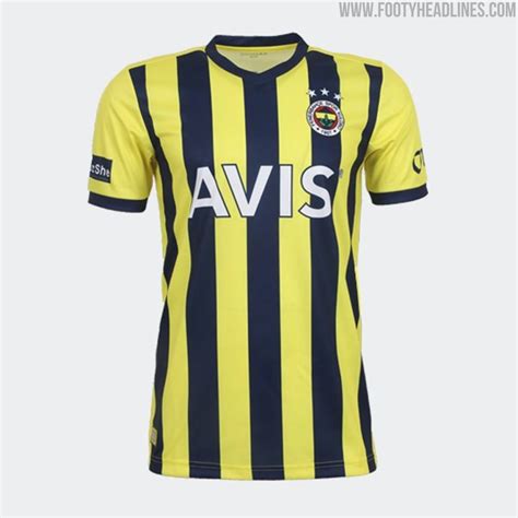 The shirt has a somewhat unfamiliar look, combining the famous primeira liga side's red with secondary gold and tertiary black. Benfica and Fenerbahce Sell Unbranded Replica 20-21 Adidas ...