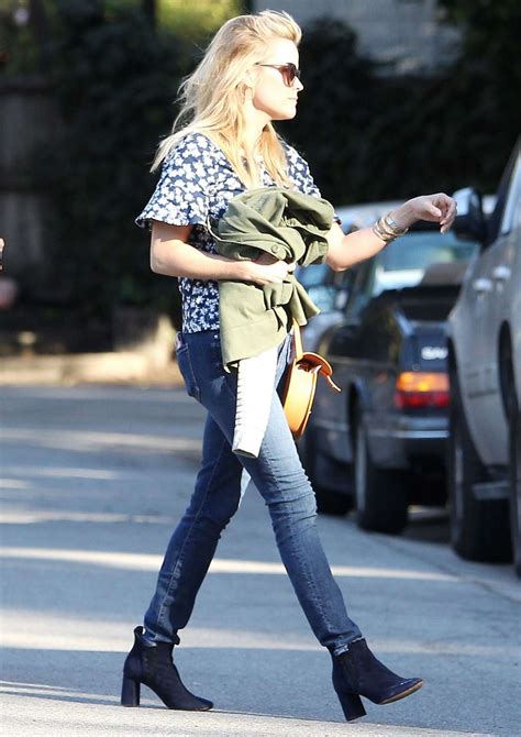 Reese Witherspoon In Skinny Jeans 07 Gotceleb