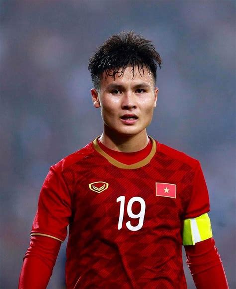 阮惠), also known as nguyễn quang bình (vietnamese: Nguyễn Quang Hải - Ngôi sao sáng trong làng bóng Việt