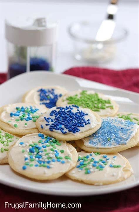 Cookies and christmas go together like, well, cookies and christmas!! No Chill Sugar Cookies | Recipe | Sugar cookie recipe no ...