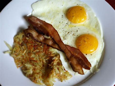 Alton Browns Man Breakfast With Bacon Eggs And Hash Browns Recipe