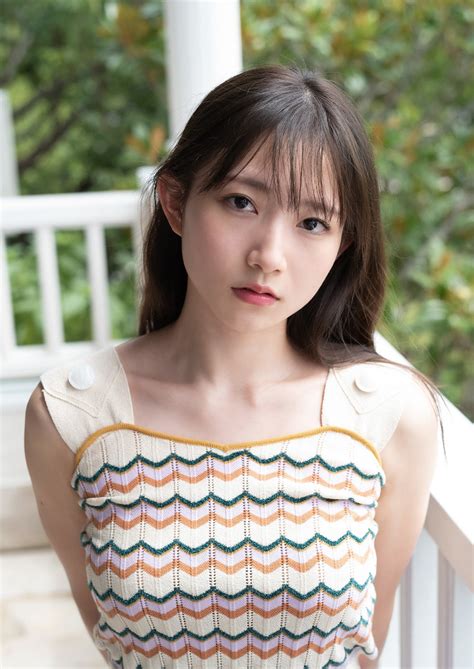 Nagisa Aoyama 青山なぎさ, Young Jump 2022 No.42 (ヤングジャンプ 2022年42号) – EVERIA.CLUB