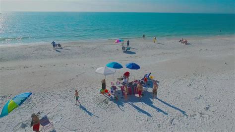Armund's circle makes this one of the best beach towns in florida. Where are the Siesta Key Beach Access Points? - Beachpoint ...
