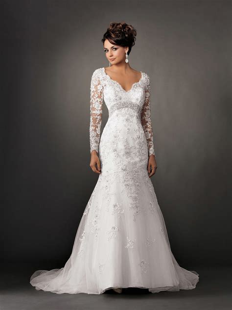 Fall Lace Wedding Dresses With Long Sleeves Sang Maestro