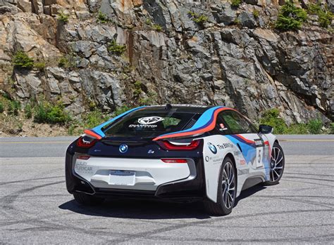 The monthly payment amount applies to qualified top tier credit or lease applicants having a minimum credit score of 800. LeaseBusters - Canada's #1 Lease Takeover Pioneers - 2015 BMW i8 Road Test Review