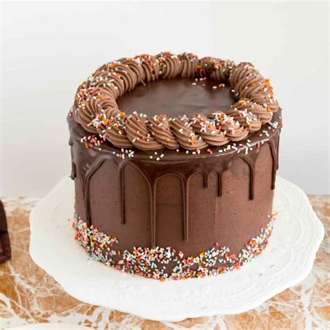 Luscious Chocolate Drip Cake For Birthday YummyCake