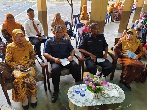 Balai polis bandar baru salak tinggi, 43900 sepang, selangor. Sekolah Kebangsaan Taman Putra Perdana: Majlis Penyampaian ...