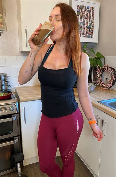 Vegan Mum Claims She Can Boost Her Immune System By Drinking Bizarre Sperm Smoothies Mirror Online