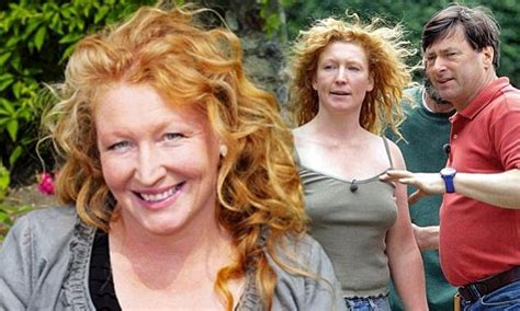 At 47 Im Too Old For Marriage Charlie Dimmock On Why After Years