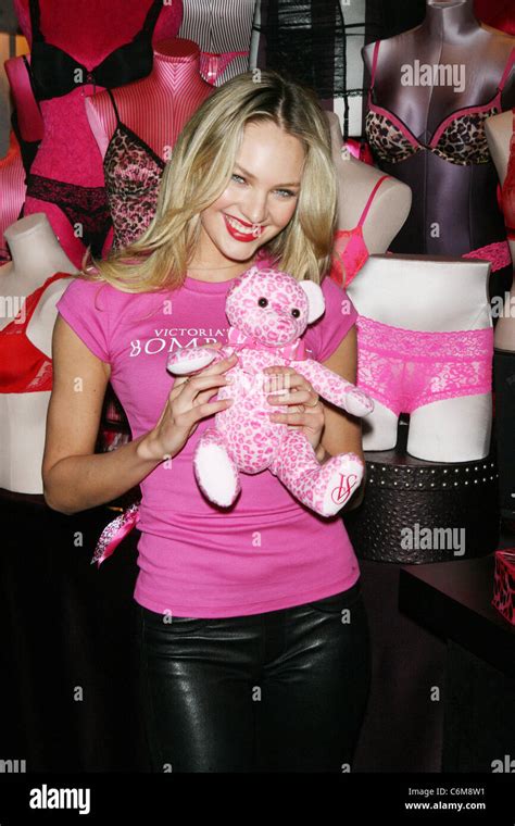 Candice Swanepoel Victorias Secrets Bombshells Answer Valentines Day Questions On Bing Video