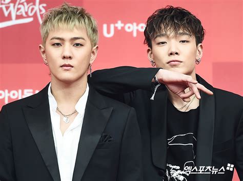 페이스캠4k 아이콘 바비 '뛰어들게' (ikon bobby 'dive' facecam)│@sbs inkigayo_2020.3.1. 포모스 엑's HD포토 아이콘 김동혁-바비 '우리 동혁이 잘생겼죠'