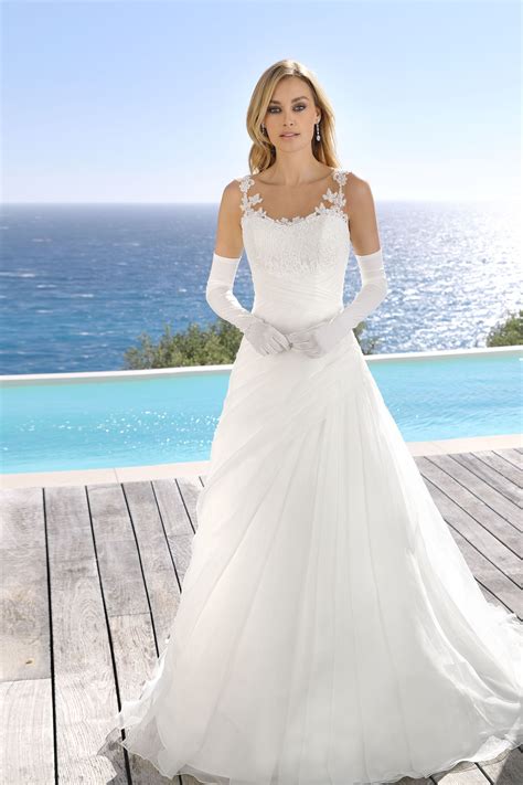 Ein hochzeitskleid kaufen oder ausleihen? WHOLE WEDDING DRESS COLLECTION Wedding dresses by Ladybird ...