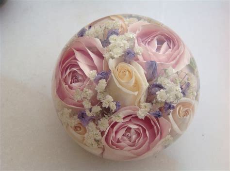 Diy wedding flowers in resin. Flowers preserved forever in our luxury design of wedding ...