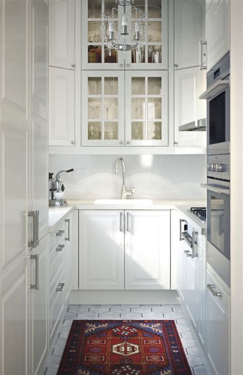 A one wall or single line kitchen keeps all the cabinets, appliances against one wall of the home to save space. 3 design ideas for a small kitchen | Food Cave in 2019 ...