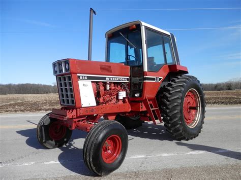 Ih 886 Cab Tractor Loaded Up 184 38 Fs Like New Good 4 Rib Fronts