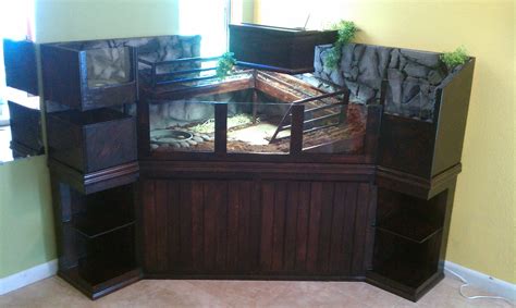 Recycled coffee table into a one of a kind tortoise home. Tortoise Table_6 | Tortoise Table/Indoor enclosure. Pine ...