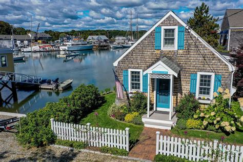 Minnow Cottage Cottages For Rent In Kennebunkport Maine United States
