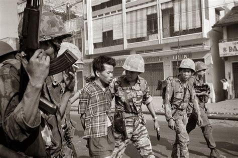 Saigon Execution The Powerful Story Behind The Grisly Photo
