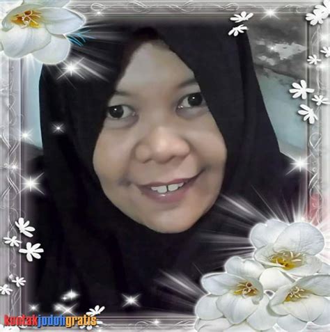 Ada fitur profil perkenalan, foto, dan kirim pesan. Sri Rejeki EKI Janda Jawa Timur Cari Suami