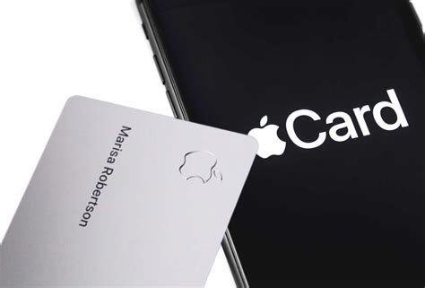 One of the biggest benefits of using the apple card is that there are reward points for every transaction! Apple Credit Card Release: What is it? Benefits & How To Use It - Thrillist