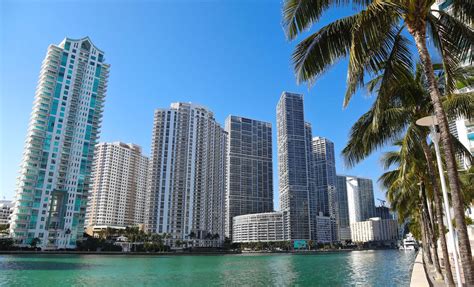 Bayside Biscayne Bay Cruise And Sightseeing Cruise Excursion In Miami