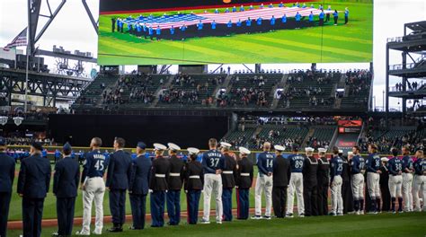 Dvids Images Seattle Mariners Salute The Armed Forces Night Image