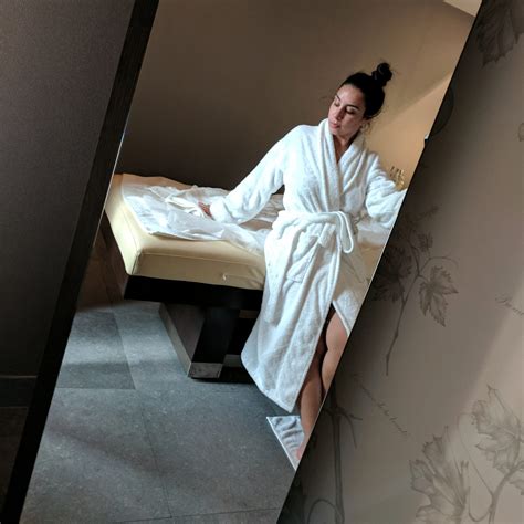 Going To A Korean Spa For The First Time What Its Really Likehellogiggles