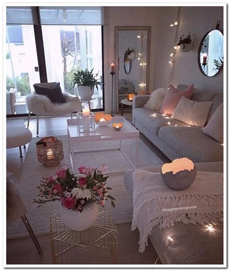 30 Romantic Valentine Decoration Ideas For Your Living Room In 2020