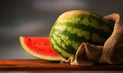 Watermelon Full Hd Wallpaper And Background Image 2000x1200 Id386695