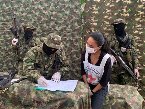 colombia liberación de un menor en el bajo cauca antioqueño comité internacional de la cruz roja