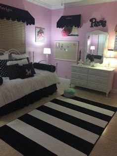 Maybe you would like to learn more about one of these? Teens Paris Bedroom Decor | M's Room | Dorm room themes ...
