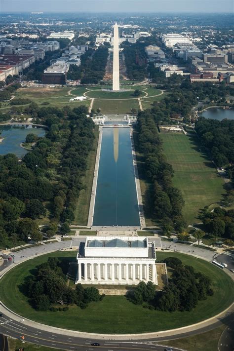 The Lincoln Memorial To The Washington Monument While On Descent Into