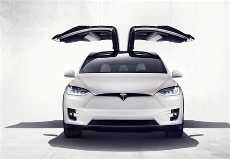 Model X Tesla Presentó Su Nuevo Coche Eléctrico Que Promete 400 Kms De
