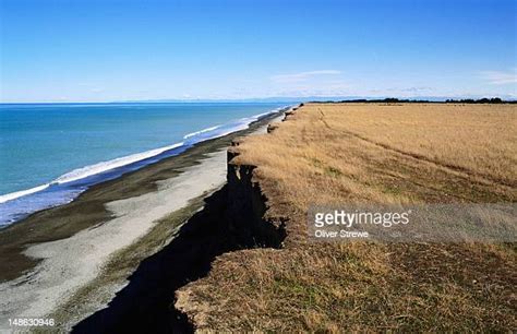 Coastal Erosion New Zealand Photos Et Images De Collection Getty Images