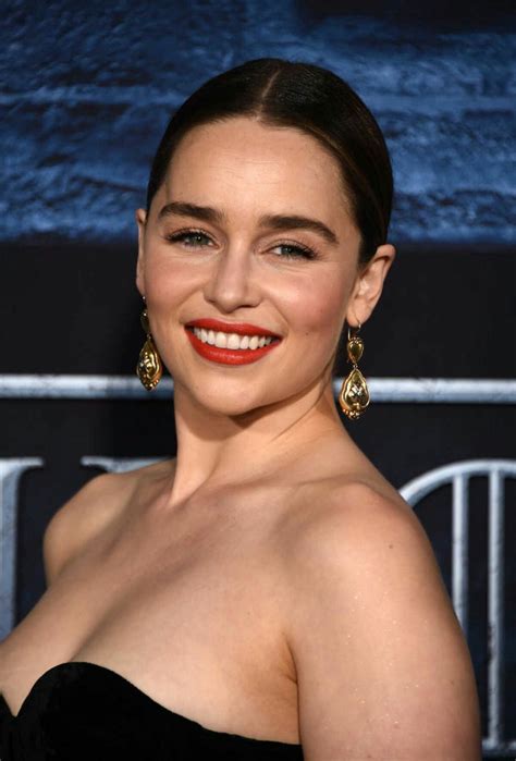 Pin By King In The North On Milady Emilia Clarke Actresses Premiere