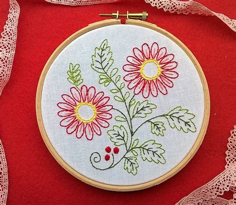 hand embroidery kit summer embroidery kit daisies | Hand embroidery, Embroidery kits, Embroidery 