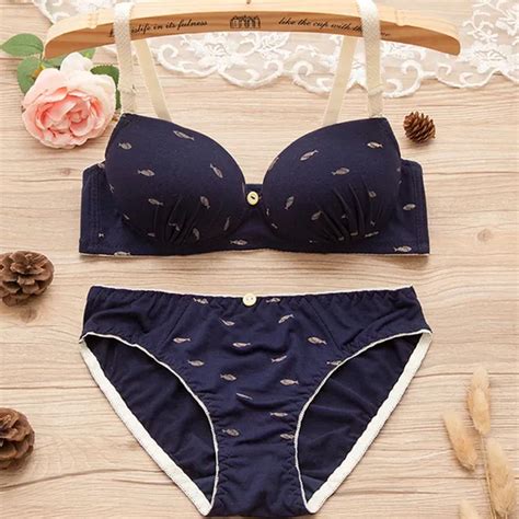 Womens Lingerie Set Sexy Bralette Small Breasts Teenage Girl Push Up Bras Underwear Bra And