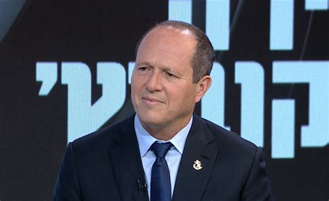 שחר קורן קוטל באתר החדשות וואלה את אופירה וברקוביץ' בעקבות תכניתם בערוץ קשת 12, בה הם אירחו את טל גלבוע. אופירה וברקוביץ' עונה 4 פרק 31 | לצפייה ישירה | makoTV