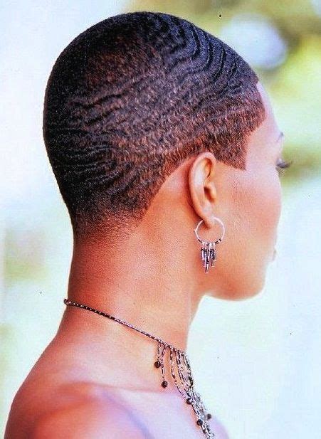 21 Short Natural Hairstyles For Black Women Pictures
