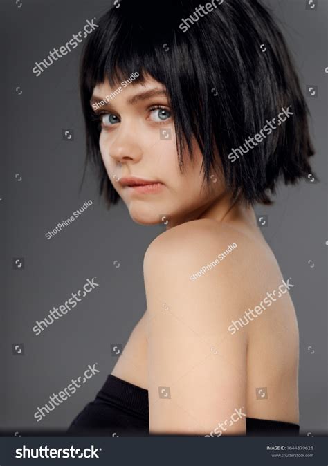 Woman Nude Back Short Haircut Black Stock Photo 1644879628 Shutterstock