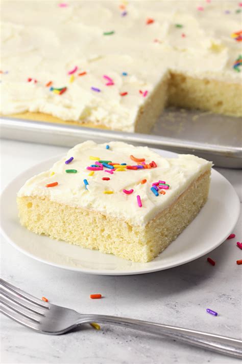 Vanilla Sheet Cake 052023