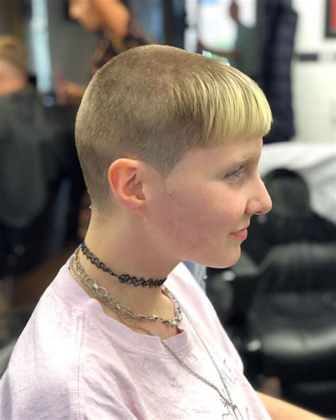 Young Woman With Chelsea Haircut Buzzcut With Long Bangs Edgy Pixie Cuts Long Pixie Cuts