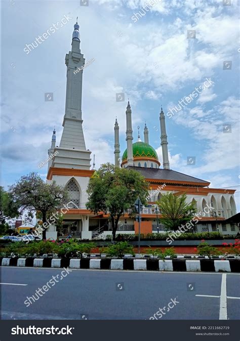 Sukoharjo October Masjid Agung Baiturrahmah Stock Photo Shutterstock