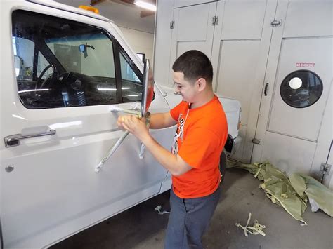 Auto Body Collision Repair Car Paint In Fremont Hayward Union City San