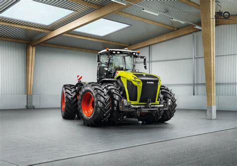 Foto Claas Xerion 1321613