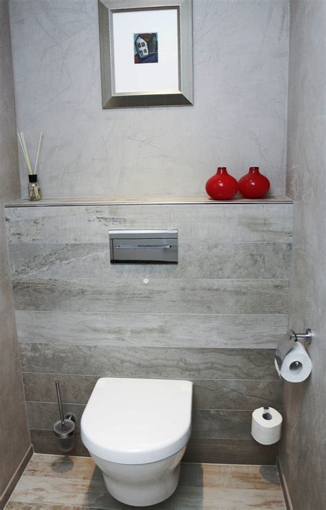 Sie toilette, badmöbel und handwaschbecken aus einer serie Metamorphose: Von der Abstellkammer zum wohnlichen Gäste ...