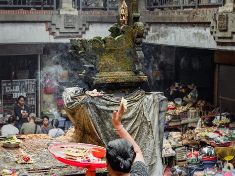 Balinese Culture Canang Sari And The Offering Ritual Ubud Villas Rental